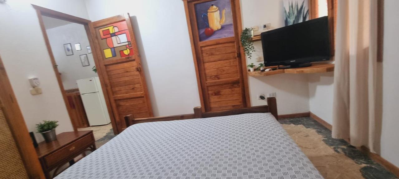 El Jardin Del Coco, Apartamento 14 - Near La Playita Beach لاس غاليراس المظهر الخارجي الصورة