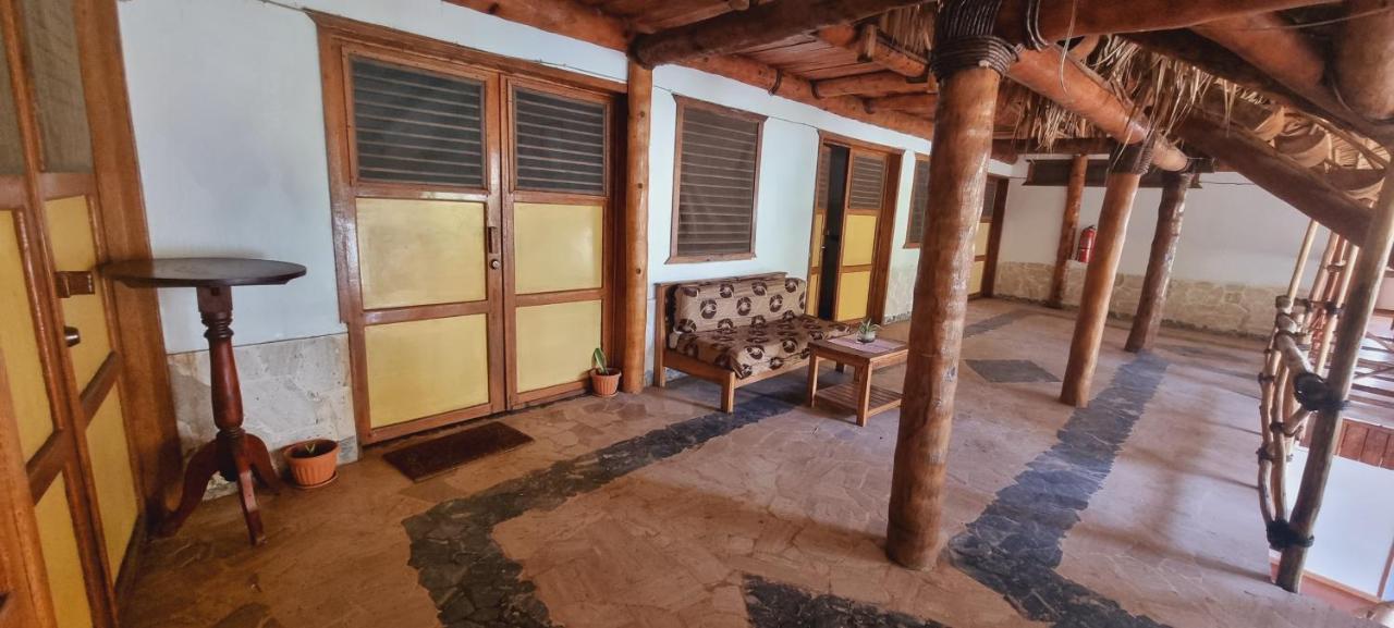 El Jardin Del Coco, Apartamento 14 - Near La Playita Beach لاس غاليراس المظهر الخارجي الصورة